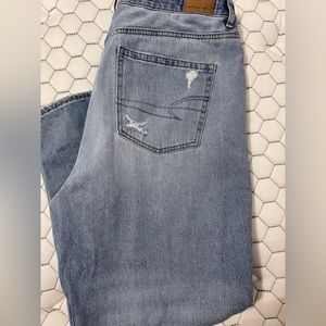 American Eagle Mom Jeans